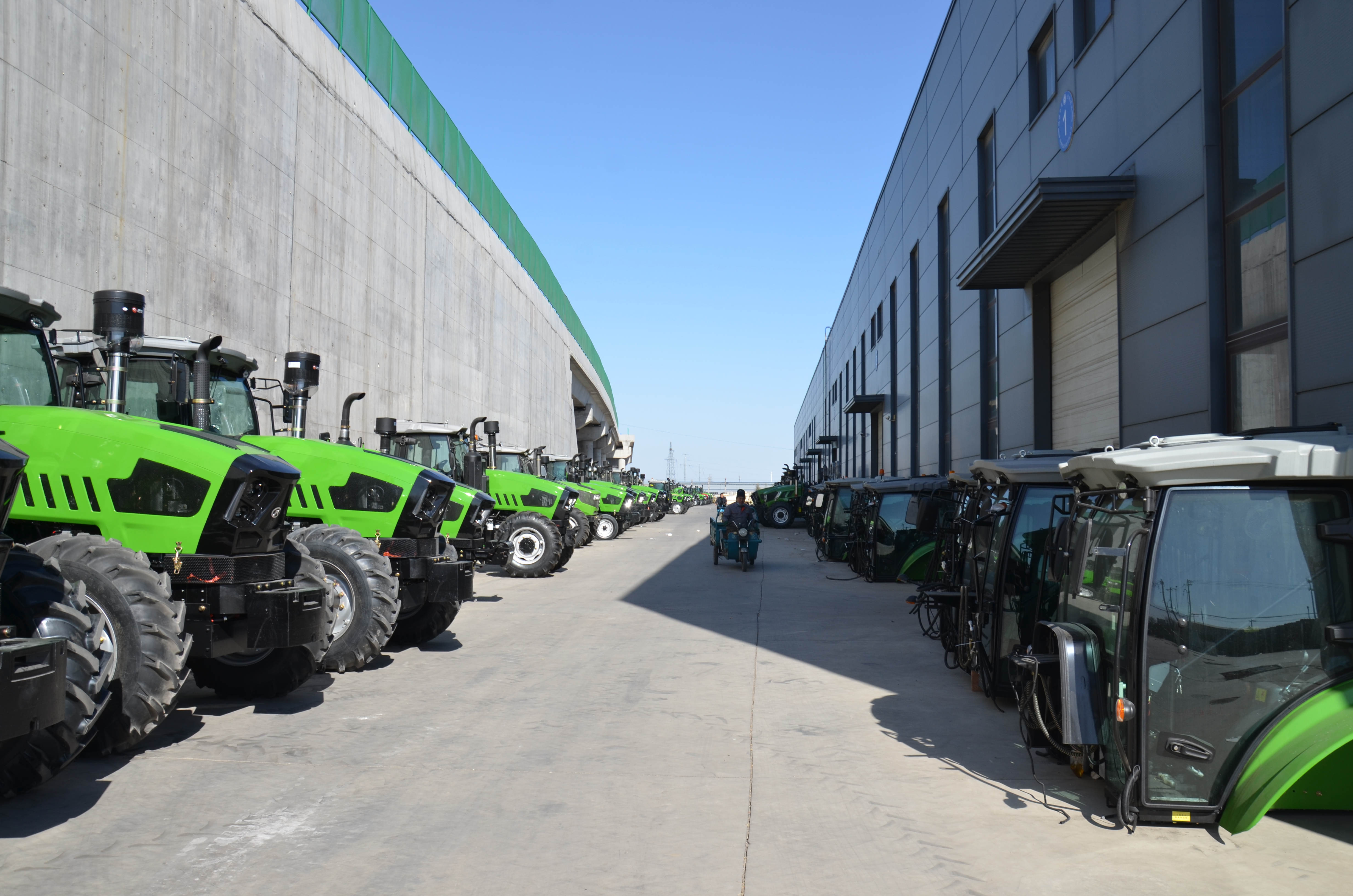 Weifang Huaxia Tractor Manufacturing Co., Ltd.